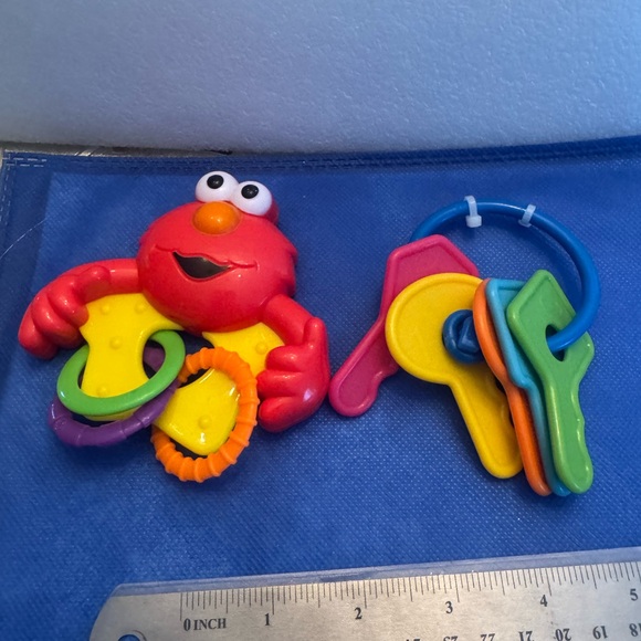Sesame Street | Toys | Sesame Street Elmo Key Ring Toy With Bright ...